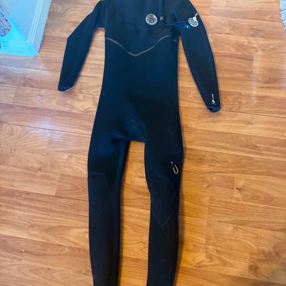 Rip Curl Black Wetsuit